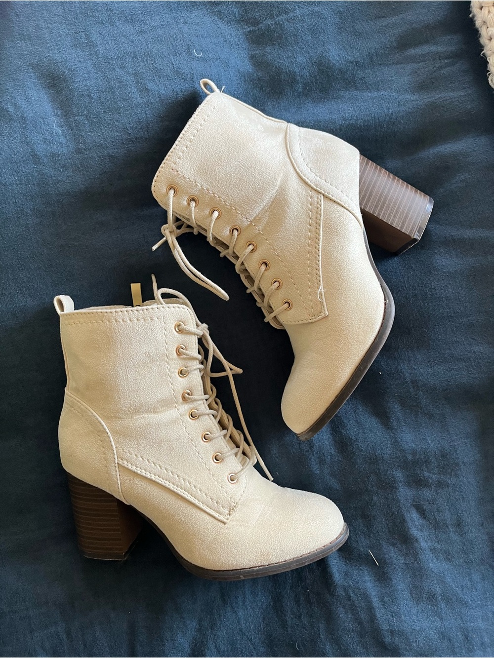 Journee Ivory Suede Lace Up Block Heel Ankle Boots